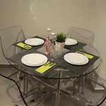 Modern Sea View Apartment - Free Parking - Quiet Area Near Center *